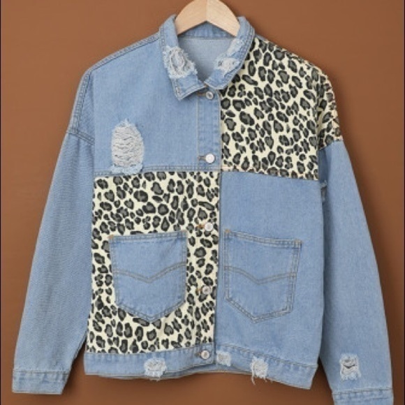Leopard Patchwork Denim Jacket Distressed Jean Shacket Lightweight Trendy NWT - Picture 5 of 7